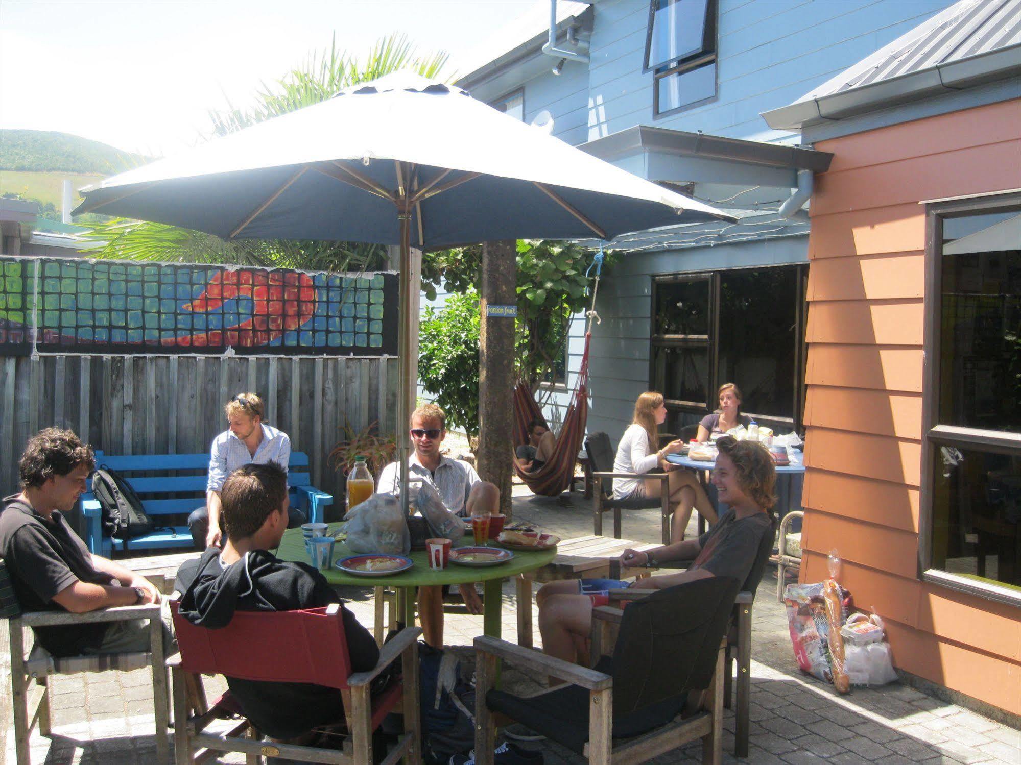 Albergue Tasman Bay Backpackers Nelson Exterior foto